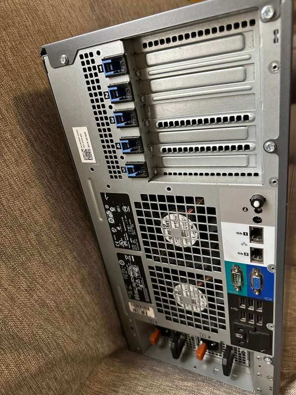 DELL POWEREDGE SERVER  T610 XEON QUADCORE X5560 16GB RAM