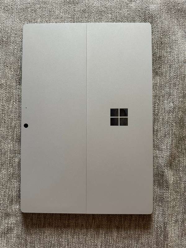 MICROSOFT SURFACE PRO 7 CORE I5 10TH GEN 8GB RAM 256GB SSD INTEL IRIS PLUS GRAPHICS MINT AS NEW