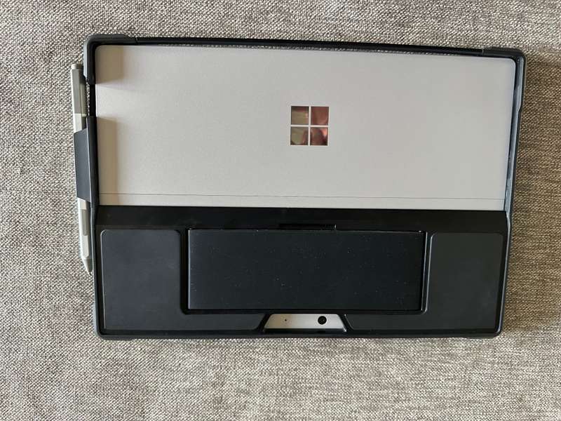 MICROSOFT SURFACE PRO 7 CORE I5 10TH GEN 8GB RAM 256GB SSD INTEL IRIS PLUS GRAPHICS MINT AS NEW