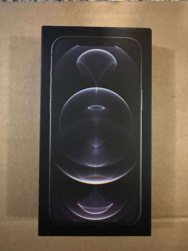 Apple iPhone 12 Pro Max  256GB,  Mint  condition 85% batt health