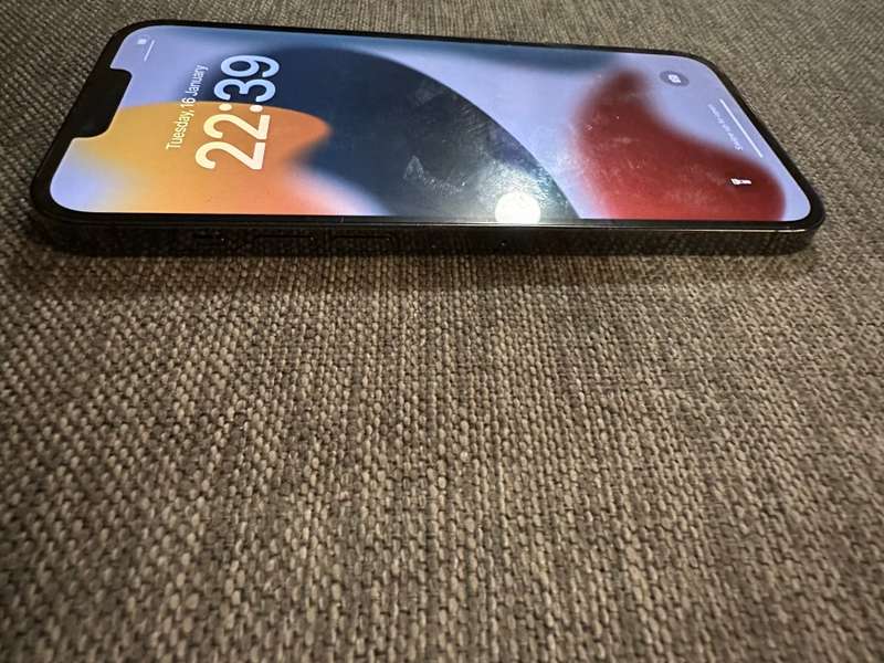 APPLE I PHONE 13 PRO MAX  256GB 84% BATTERY HEALTH
