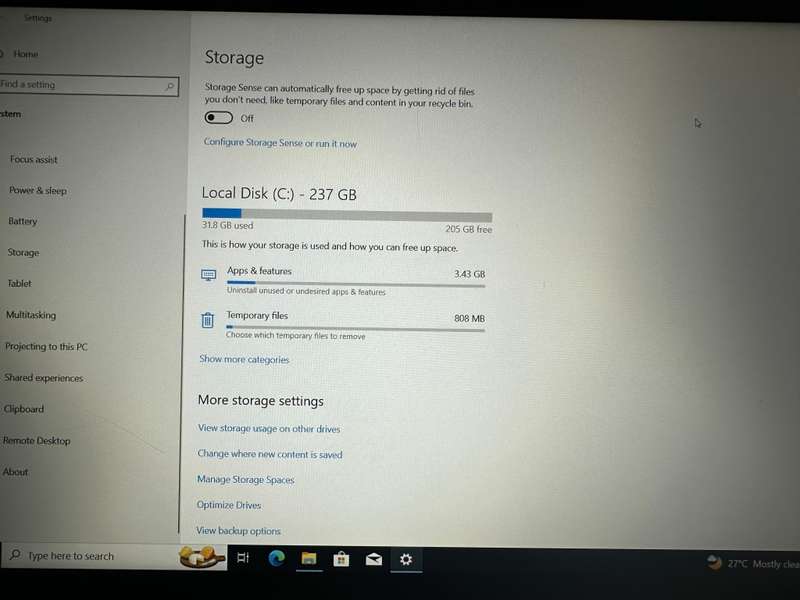 Dell Vostro 5581 8th Gen Intel Core i5-8265U, 16GB RAM, 256GBSSD,, 15.6` FHD