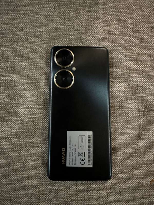 HUAWEI NOVA 11i 8GB RAM 128GB MEMORY MINT AS NEW