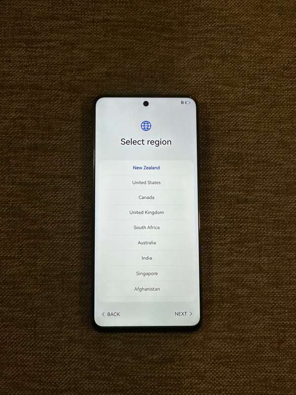 HUAWEI NOVA 11i 8GB RAM 128GB MEMORY MINT AS NEW
