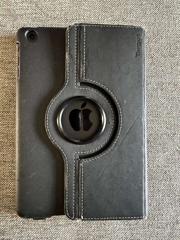 IPAD MINI  A1455 WIFI AND LTE 64GB