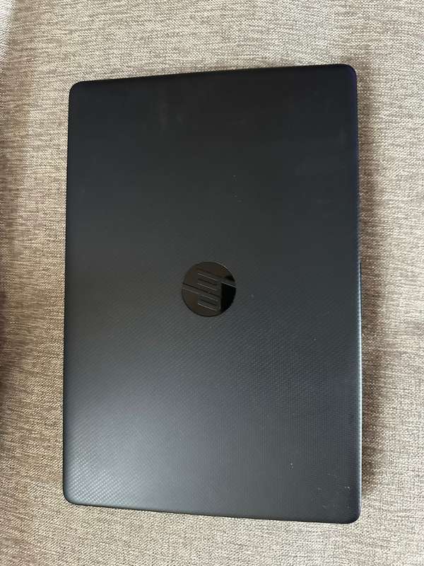 **BARGAIN BUY**  HP 15 N4020, 4GB RAM, BLAZING 256GB SSD -WORTH R7k - GRAB IT@ JUST R3299!