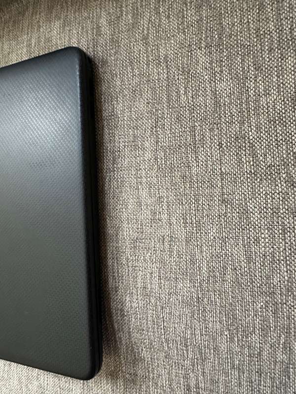**BARGAIN BUY**  HP 15 N4020, 4GB RAM, BLAZING 256GB SSD -WORTH R7k - GRAB IT@ JUST R3299!