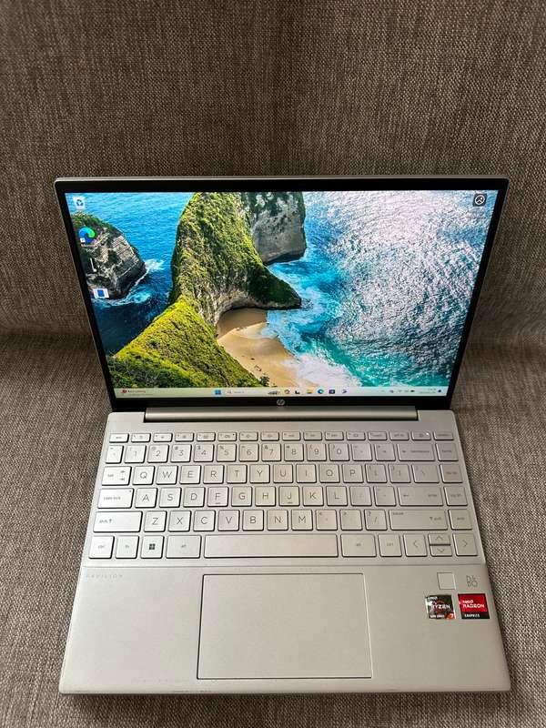HP PAVILLION AERO 13-Be0xxx Amd Ryzen 7 5800U Radeon Graphics 16gb Ram 512GBSSD