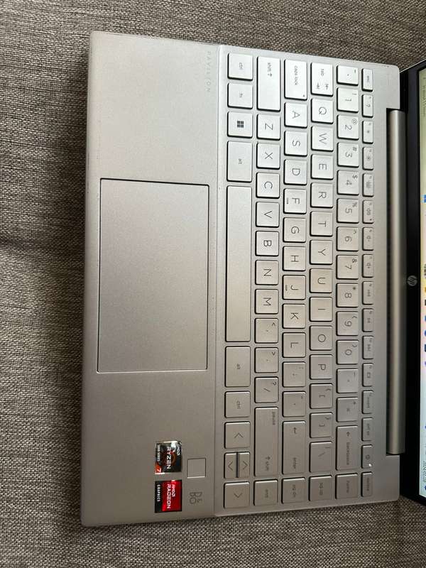 HP PAVILLION AERO 13-Be0xxx Amd Ryzen 7 5800U Radeon Graphics 16gb Ram 512GBSSD