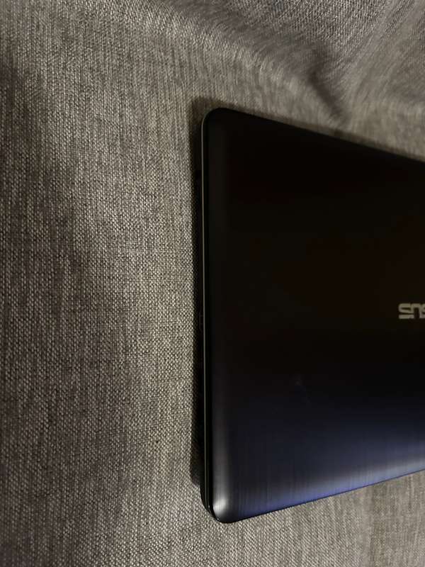 ASUS VIVOBOOK X540NA-GQ254T INTEL CELERON 4GB RAM 500GB HDD