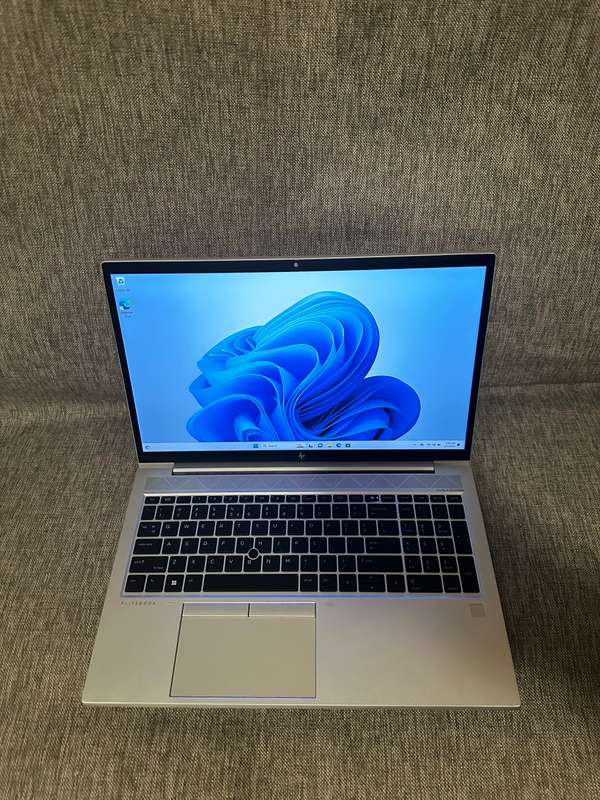 HP ELITEBOOK 855 G8 11TH GEN AMD RYZEN 5 PRO 5650U FHD DISPLAY LTE RADEON GRAPHICS MINT HP WARRANTY