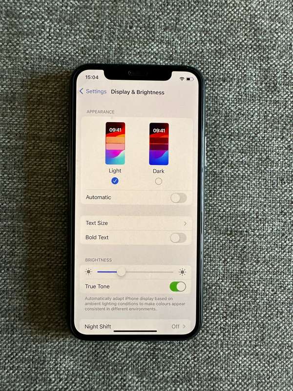 I PHONE 11 PRO 64GB 80% BATT HEALTH MINT CONDITION