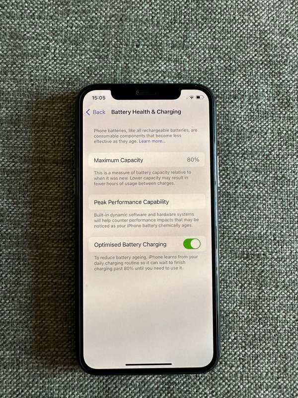 I PHONE 11 PRO 64GB 80% BATT HEALTH MINT CONDITION