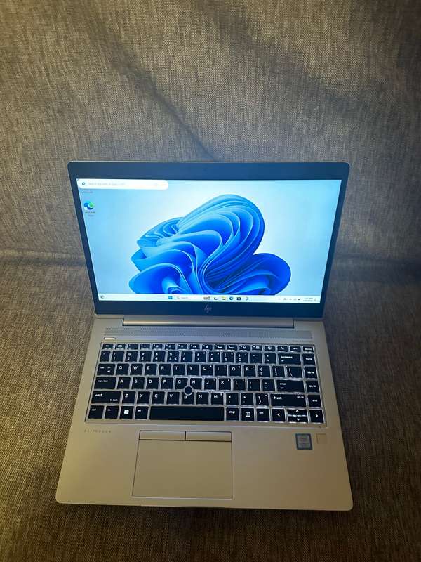 HP EliteBook 840 G5, 7th Gen i7-7500U@2.7GHz, 16GB RAM, 256GB m.2 SSD, 14` FHD Display LTE