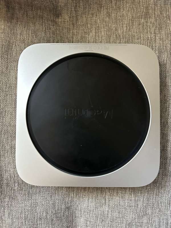 **BARGAIN BUY** 2014 APPLE MAC MINI CORE i5, BLAZING 8GB RAM, 121GB SSD + 1TB HDD- GRAB IT @ R3999!!