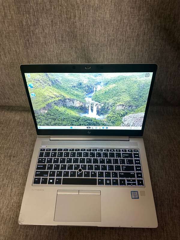 HP EliteBook 840 G6  8th Gen i7-8550U@1.9GHz, 8GB RAM, 256GB SSD,UHD GRAPHICS 620 FHD Display LTE
