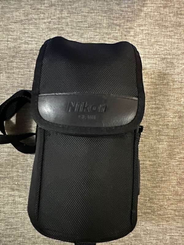 Nikon AF VR 80-400mm 1:4.5-5.6D lens