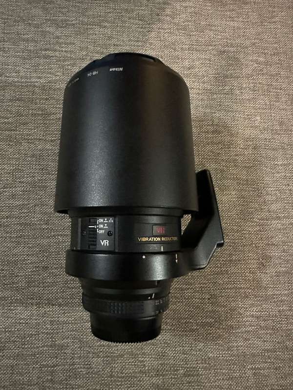 Nikon AF VR 80-400mm 1:4.5-5.6D lens