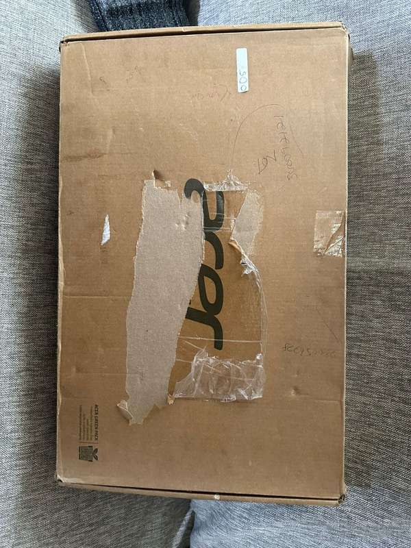 ACER ASPIRE CORE I5 6TH GEN 12GB RAM 240GBSSD