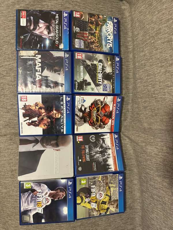 17 X PS4 GAMES