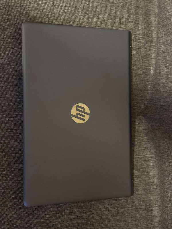 Pavilion 15 15-cc501ni i5-7200U 8GB Ram 24ogb Ssd 15.6` Nvidia Geforce 940MX New Battery