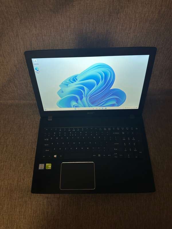 ACER ASPIRE E5-575 CORE I7 7TH GEN 8GB RAM 256GB SSD