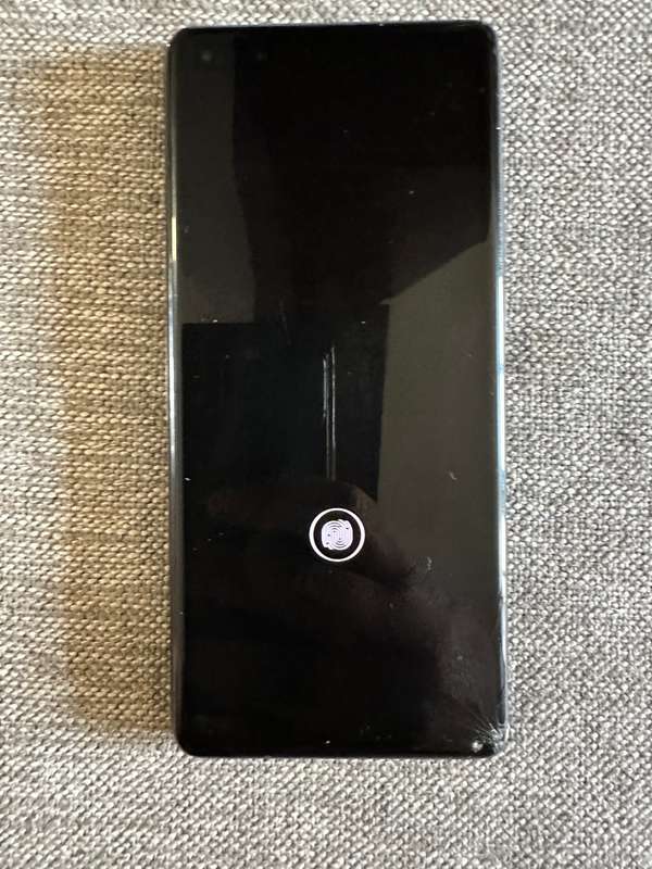 Huawei P40 Pro ELS-NX9 , DUAL SIM 50MP Camera 8GB RAM 256GB  PLEASE READ