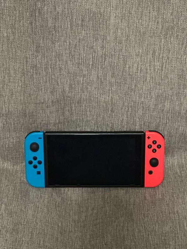 Nintendo Switch Console - Neon Blue/Neon Red Mint As New Condition
