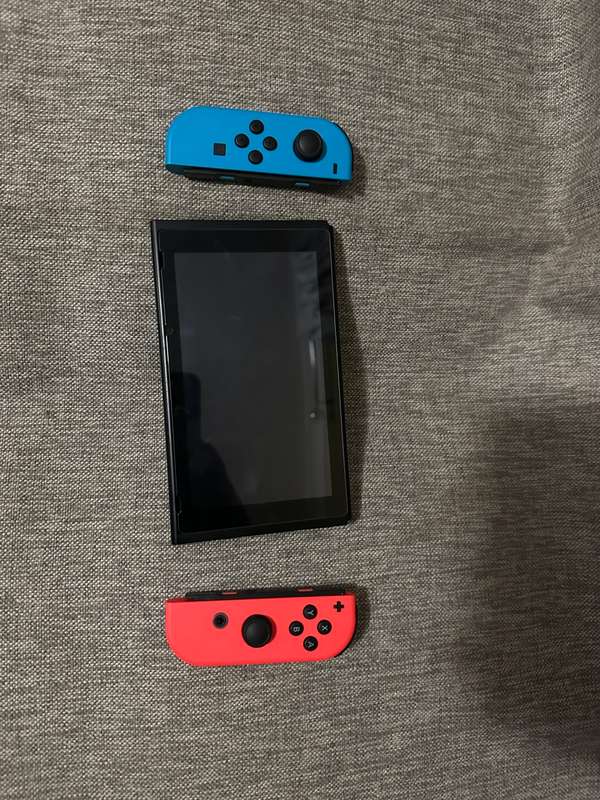 Nintendo Switch Console - Neon Blue/Neon Red Mint As New Condition