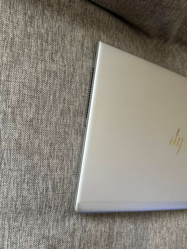 HP EliteBook 840 G5  8th Gen i7-8550U@1.9GHz, 8GB RAM, 256GB SSD,UHD GRAPHICS 620 FHD Display LTE