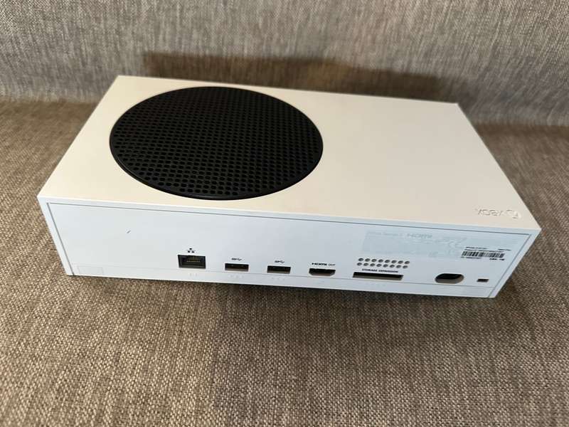 X BOX ONE SERIES S DIGITAL  512GB SSD