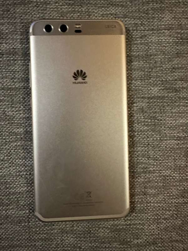 HUAWEI P10 4GB RAM  SINGLE SIM 64GB MEMORY