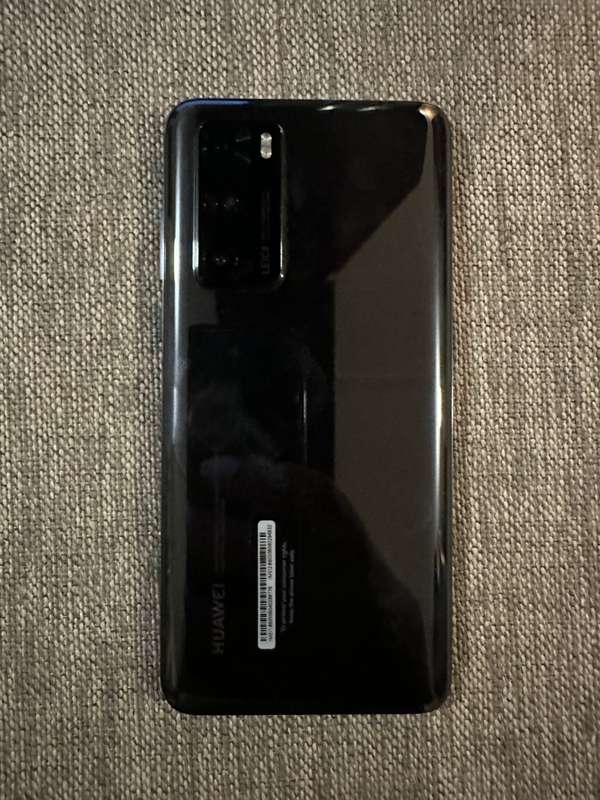 HUAWEI P40 128GB DUAL SIM MINT   CONDITION