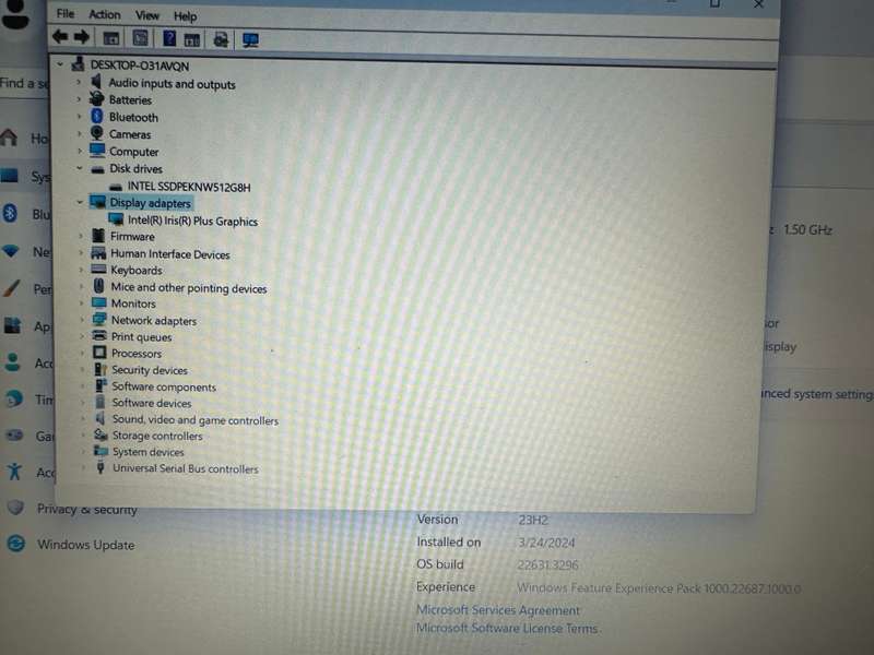 Hp Pavillion 15-Cs3002ni Core 17 10th gen 16gb ram 512gb ssd Intel [R] Iris[R] Plus Graphics