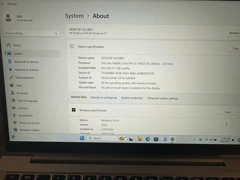 EliteBook 840 G8, 11th Gen i5 16GB RAM, 256GB NVMe SSD, 14` LTE  FHD Display Still with Hp Warranty