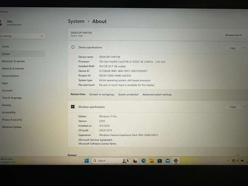 Dell Vostro 3500, 11th Gen i5-1135G7@2.4GHz, 16GB RAM, 512GB NVMe SSD, 15` FHD Display Dell Warranty