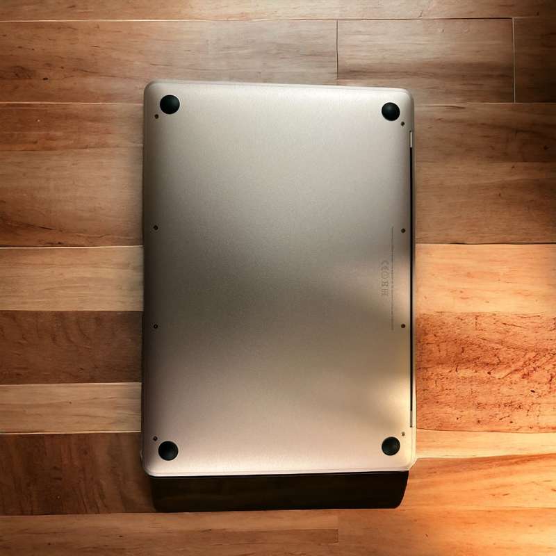 MacBook 12` Retina 2016, Model A1534 Dual-Core Intel Core m3 8gb ram 251gbssd