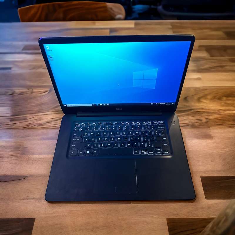 Dell Vostro 5581 8th Gen Intel Core i5-8265U, 16GB RAM, 256GBSSD,, 15.6` FHD