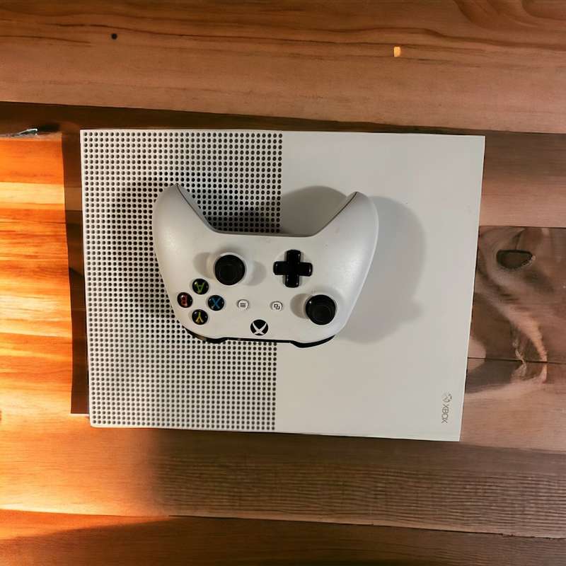 X BOX ONE S 500GB WITH ONE CONTROLLER