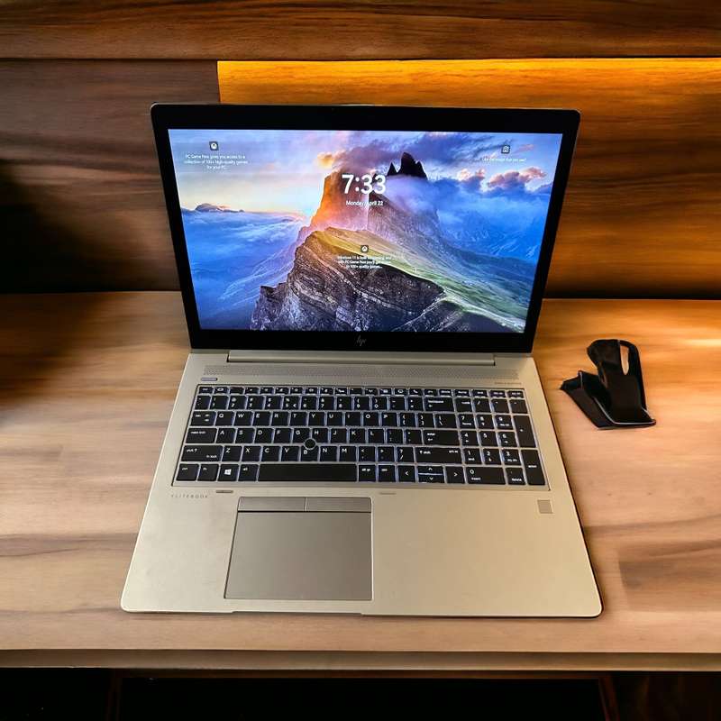 HP EliteBook 850 G5,LTE  8th Gen i7-8550U@1.8GHz, 16GB RAM 512gb SSD, FHD Display