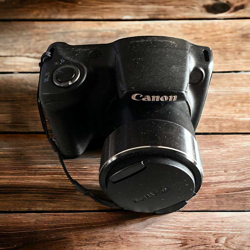 Canon POWERSHOT SX420iS - 20MP - 42x Zoom - Digital Camera (WiFi) Mint Condition