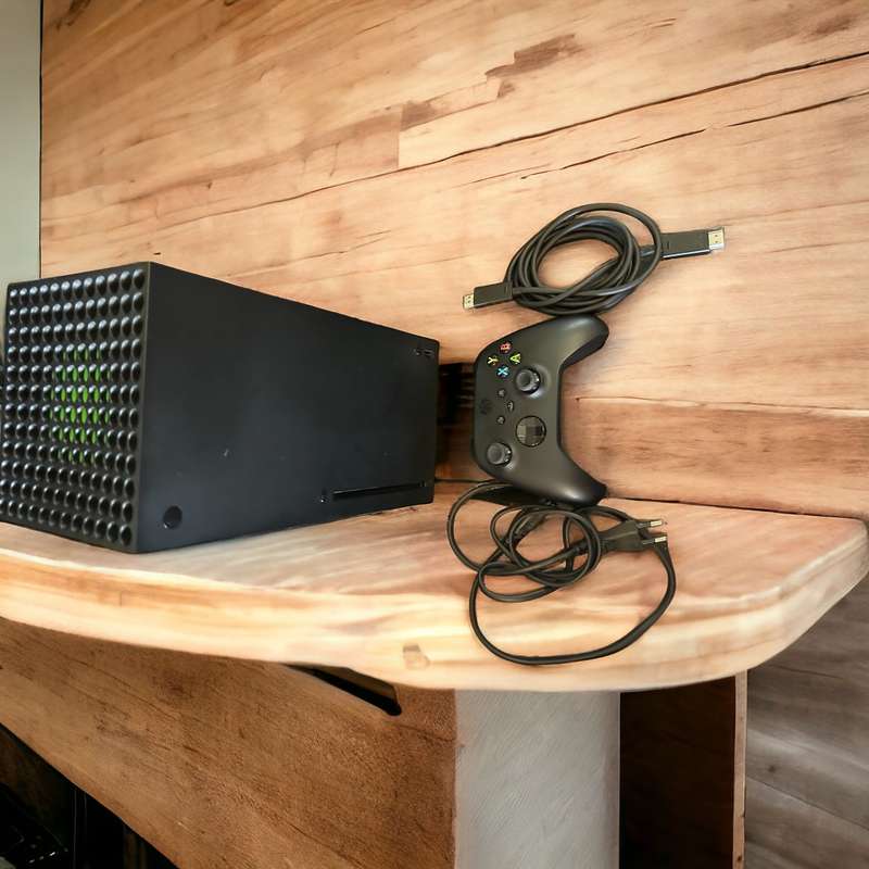 X BOX ONE  SERIES X 1TB SSD 1 CONTROLLER