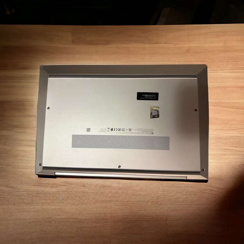 EliteBook 840 G8, 11th Gen i5 16GB RAM, 256GB NVMe SSD, 14` LTE  FHD Display Still with Hp Warranty