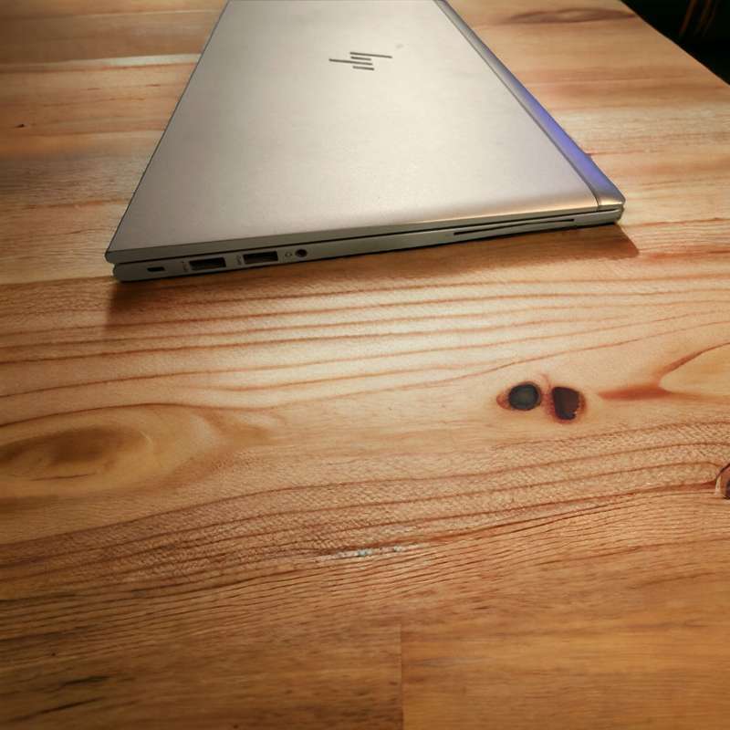 EliteBook 840 G8, 11th Gen i5 16GB RAM, 256GB NVMe SSD, 14` LTE  FHD Display Still with Hp Warranty