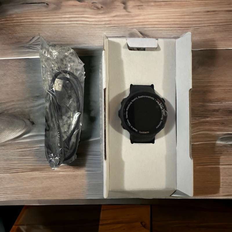 GARMIN FORERUNNER 45S Mint As New