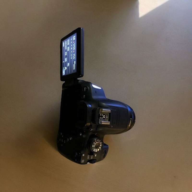 Canon 700d with 18-55mm  Lense Mint Condition
