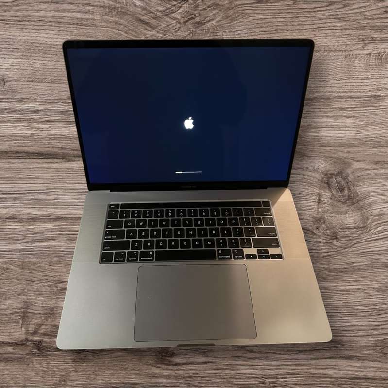 Apple MacBook Pro 16-inch `Core i9` 2.3GHz (Touchbar/2019) 16GB RAM 1TB SSD As New Condition