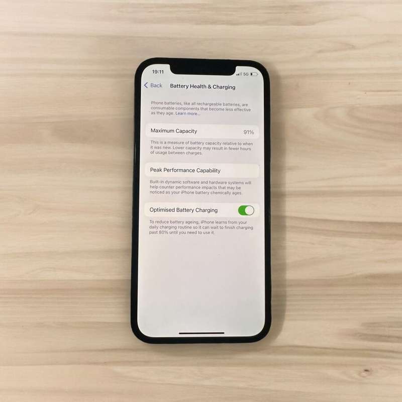 I PHONE 12  64 GB 91% BATTERY HEALTH MINT PLEASE READ
