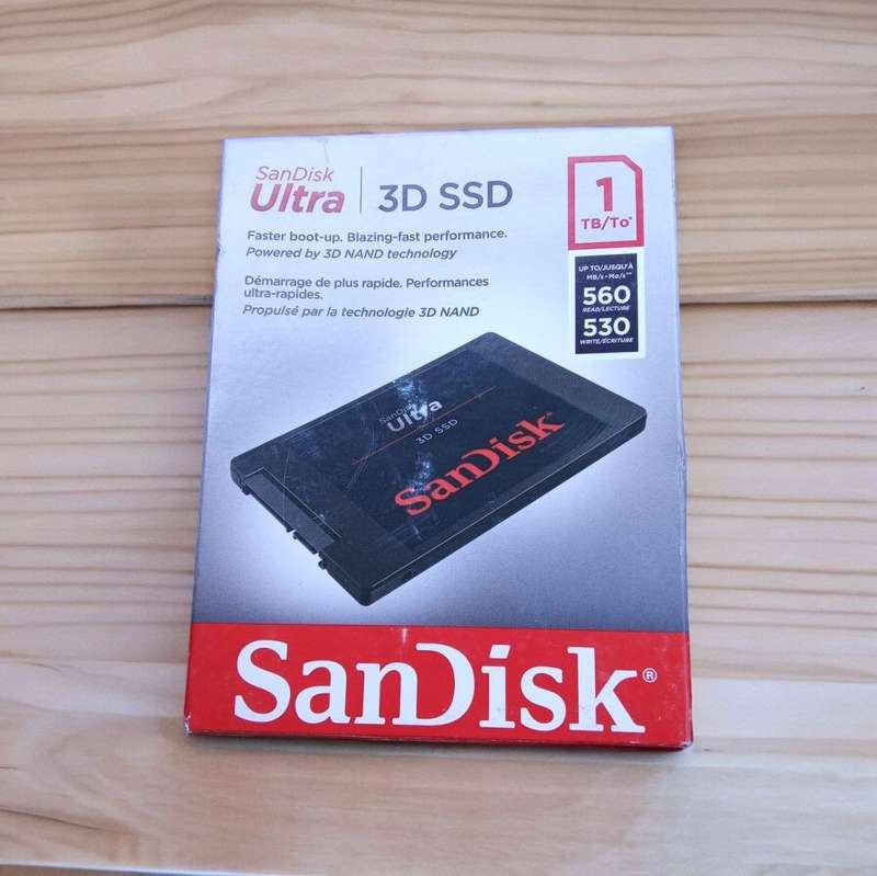 SanDisk Ultra 3D 2.5` SSD 1TB NEW CONDITION