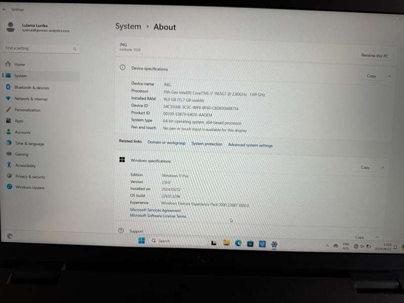 DELL LATITUDE  3520  I7 11TH GEN 15,6 INCH  16GB RAM 512GB SSD  INTEL [R] IRIS [R] XE GRAPHICS FHD